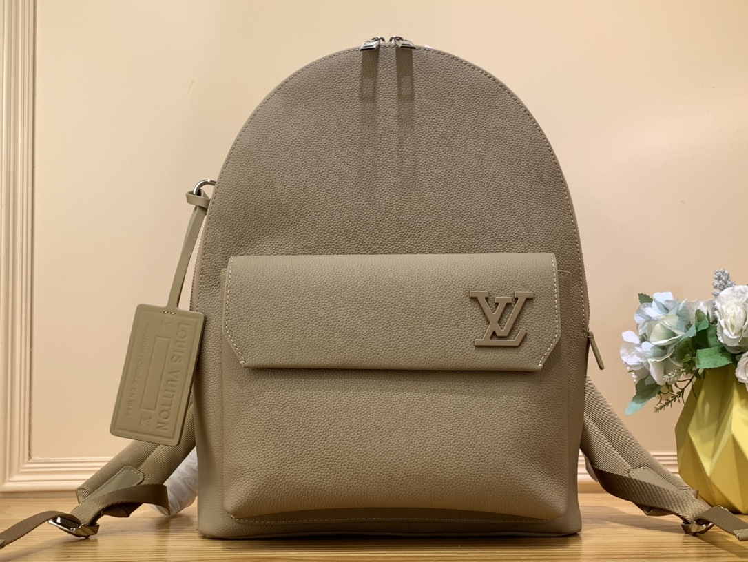【限定カラー】 ルイヴィトン メンズ バックパック スーパーコピーM23708
