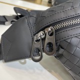 定番人気！ ボッテガヴェネタ メンズ ウエストポーチ▪ボディバッグ 偽物
