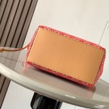 激安価格！ロエベ スーパーコピー アナグラム キュービィバッグ 2サイズ los19028