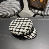 完売必至 プラダ キャスケット 偽物