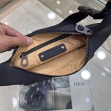 日本未入荷 メンズ ウエストポーチ▪ボディバッグ 偽物