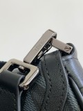 完売必至 ★ ディオール メンズ ショルダーバッグ スーパーコピー2ESCA458CDP_H43E