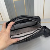 入手困難品！ エルメス メンズ ショルダーバッグ 偽物