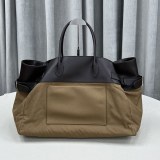 絶対欲しい！THE ROW 偽物 Margaux 17 インサイドアウト ナイロン バッグ W1318W256BLPL