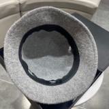 日本未入荷 フェンディ ハット 偽物