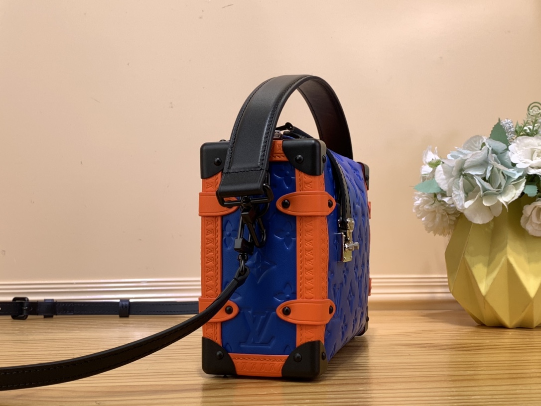 定番人気！ ルイヴィトン メンズ ショルダーバッグ コピーM46358