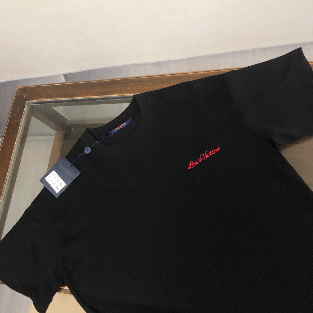 高品質♪♪♪ 2024 ルイヴィトン 新作 半袖Tシャツ 偽物