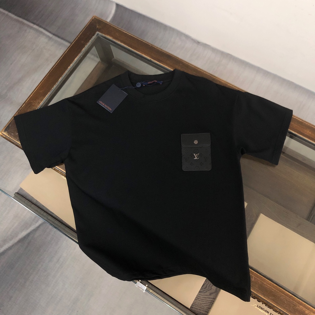 一目惚れ♪ 2024 ルイヴィトン 新作 半袖Tシャツ コピー