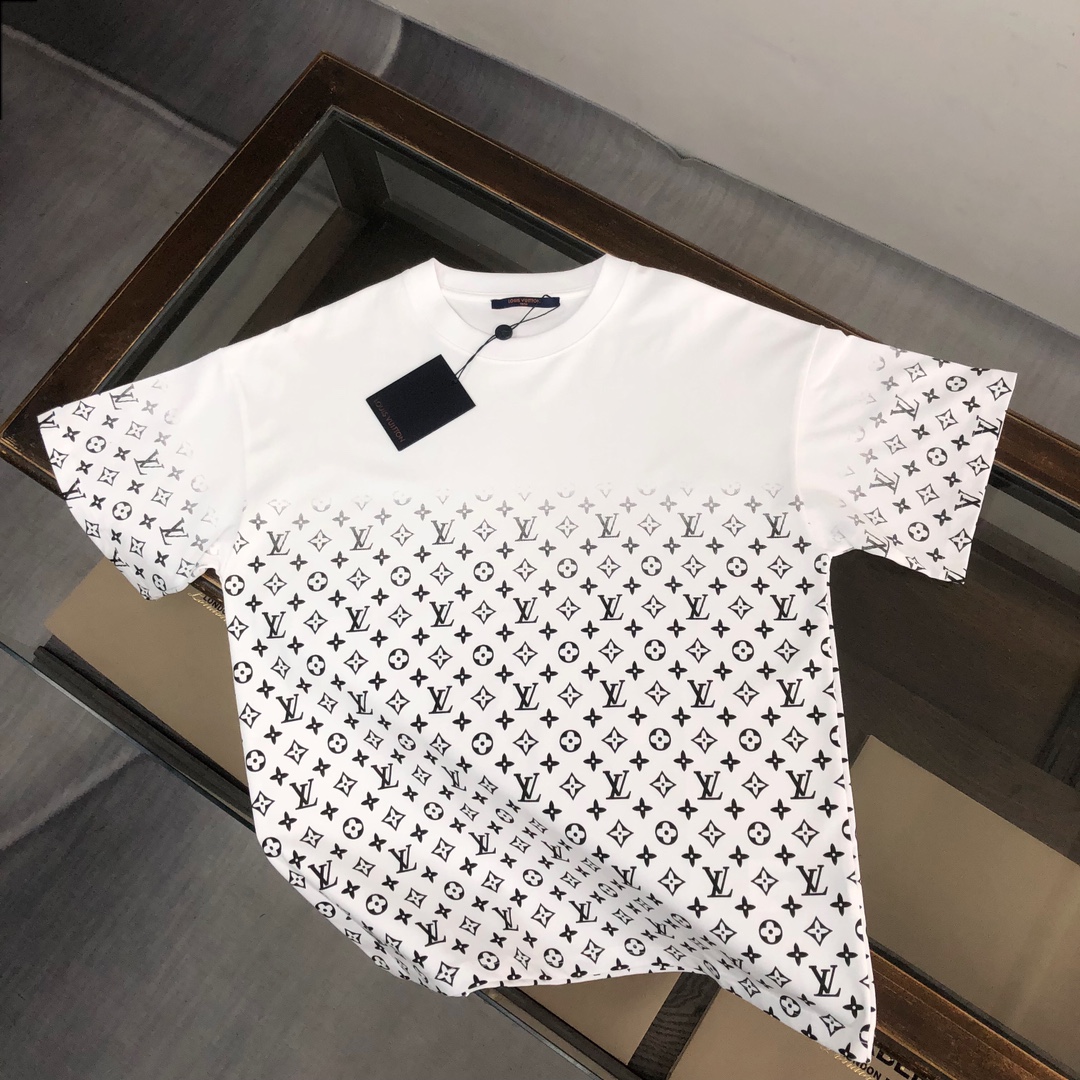 使い勝手良 2024 ルイヴィトン 新作 半袖Tシャツ 偽物