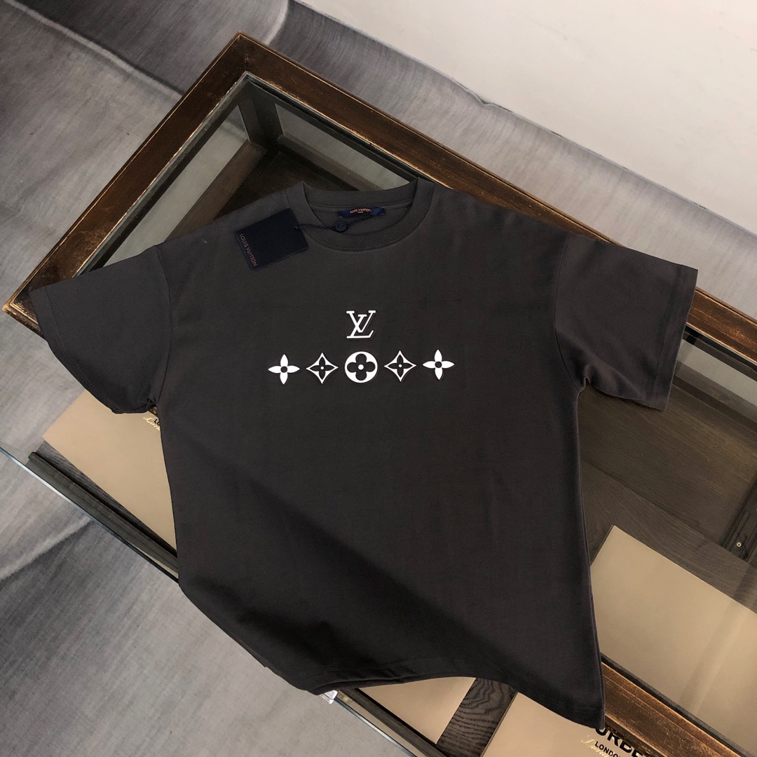 ☆超人気☆ 2024 ルイヴィトン 新作 半袖Tシャツ スーパーコピー
