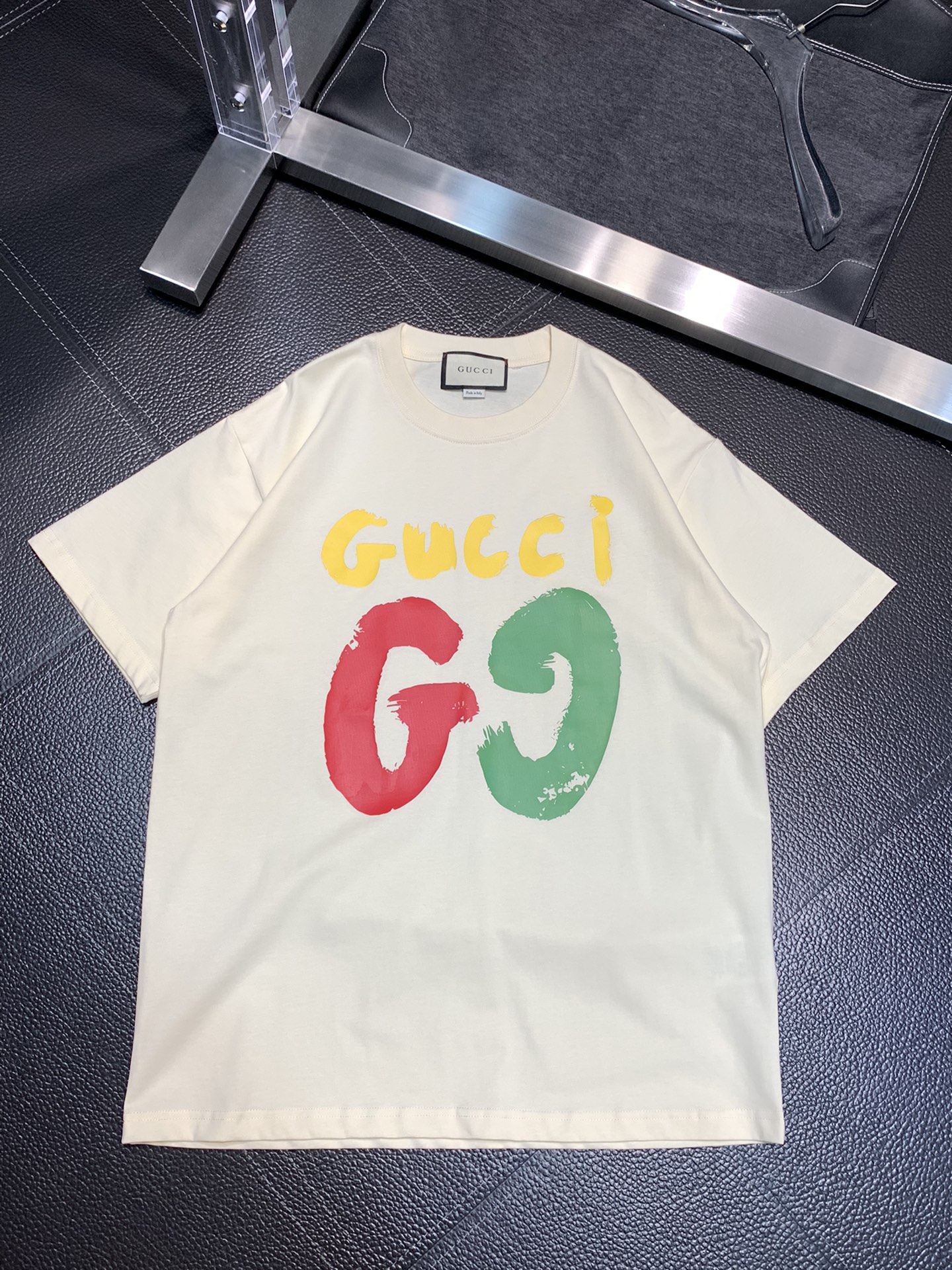 絶対欲しい！2024 グッチ 新作 半袖Tシャツ コピー 2色