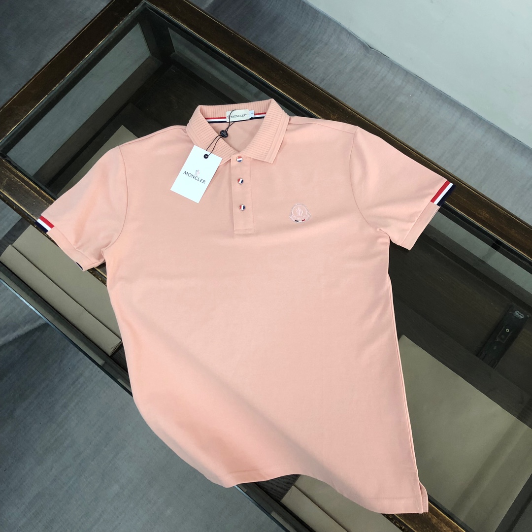 使い勝手良し 2024 モンクレール 新作 半袖Tシャツ 偽物