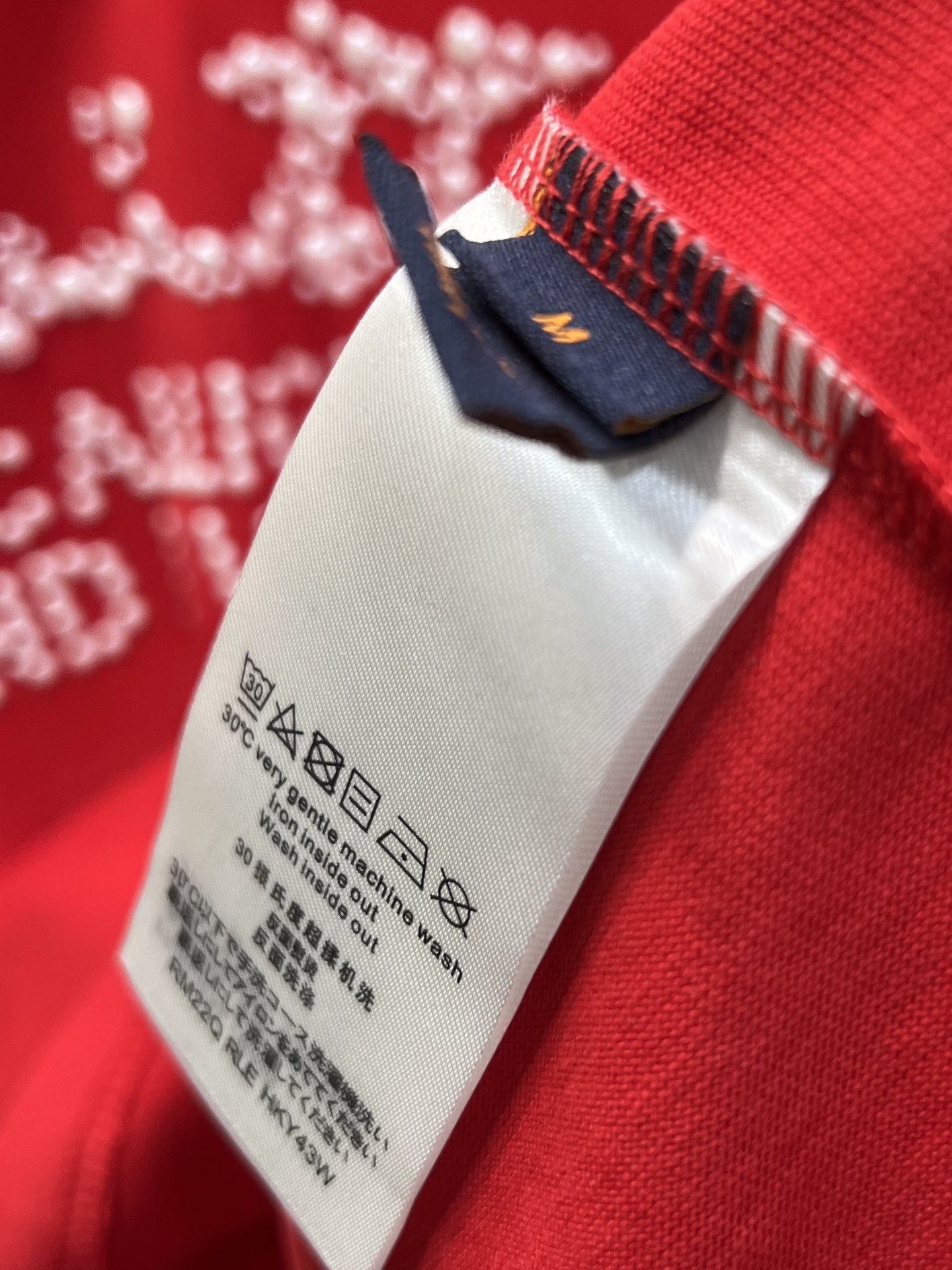 おすすめ 2024 ルイヴィトン 新作 半袖Tシャツ 偽物
