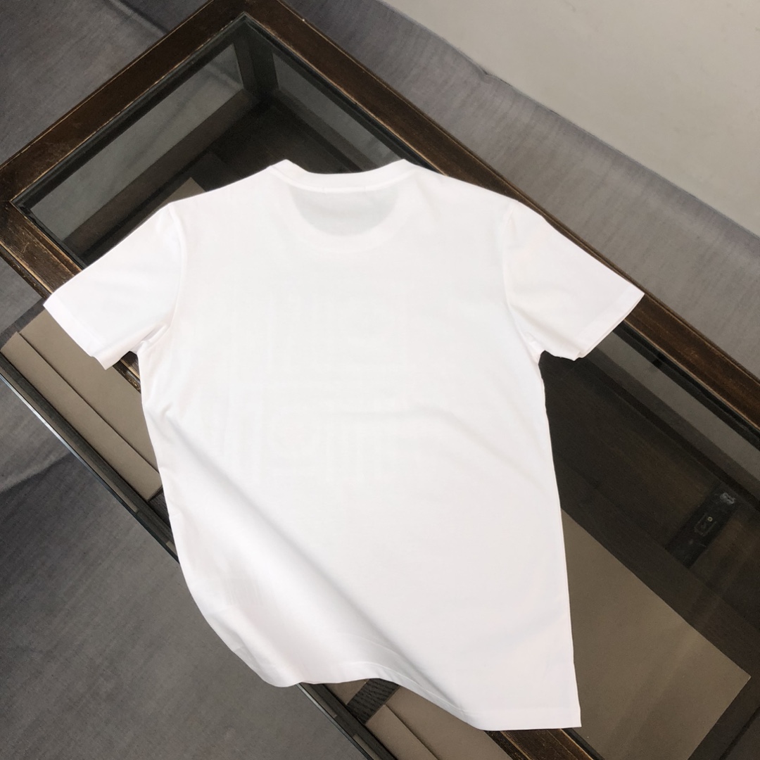 絶対欲しい！2024 ルイヴィトン 新作 半袖Tシャツ 偽物