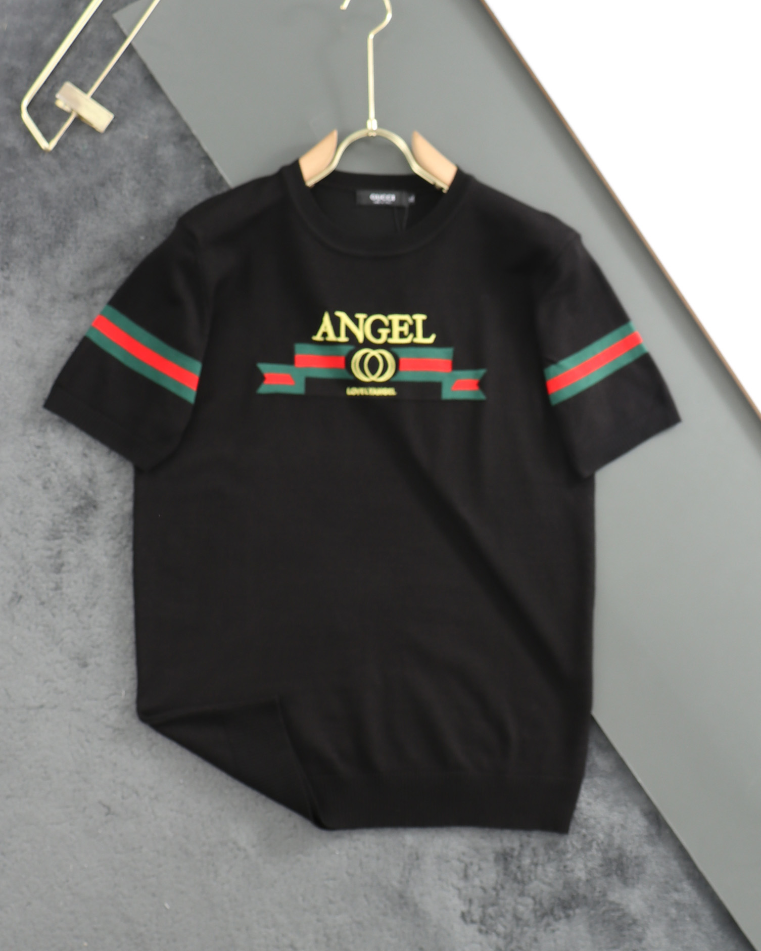 すぐ届く 2024 グッチ 新作 半袖Tシャツ コピー
