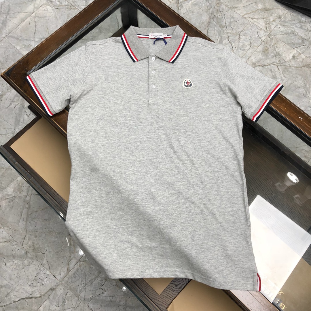 人気爆発☆ 2024 モンクレール 新作 半袖Tシャツ 偽物