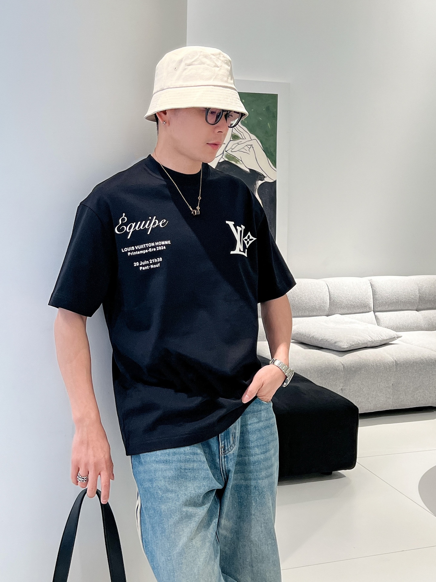 ☆超人気☆ 2024 ルイヴィトン 新作 半袖Tシャツ スーパーコピー