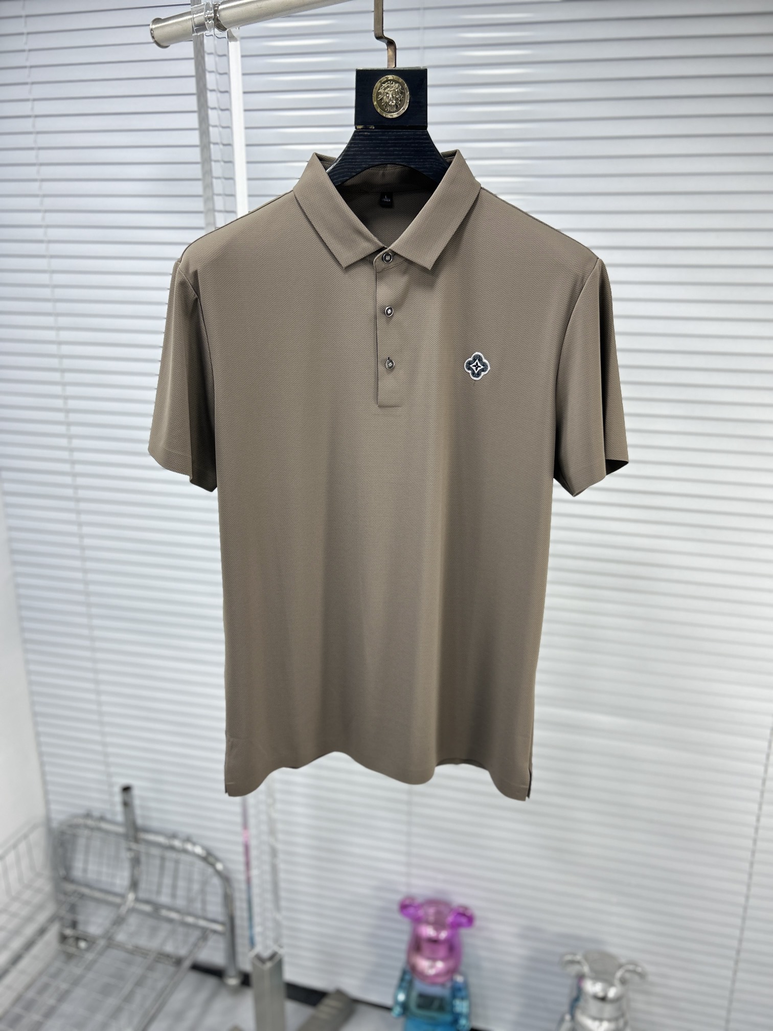 【使い勝手抜群】2024 ルイヴィトン 新作 半袖Tシャツ コピー