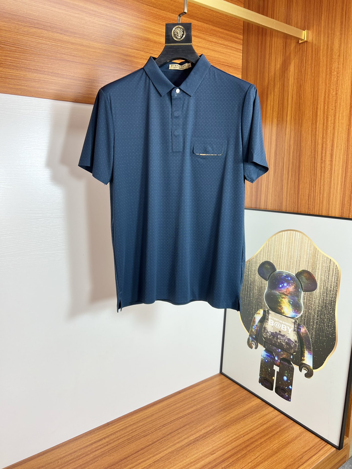世界中で大人気♪ 2024 バーバリー 新作 半袖Tシャツ コピー