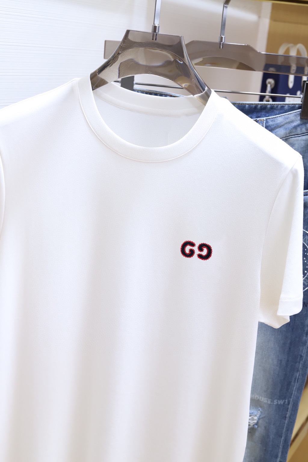 激安価格！2024 グッチ 新作 半袖Tシャツ スーパーコピー 2色