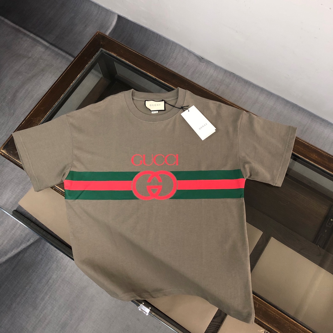 ☆超人気☆ 2024 グッチ 新作 半袖Tシャツ コピー