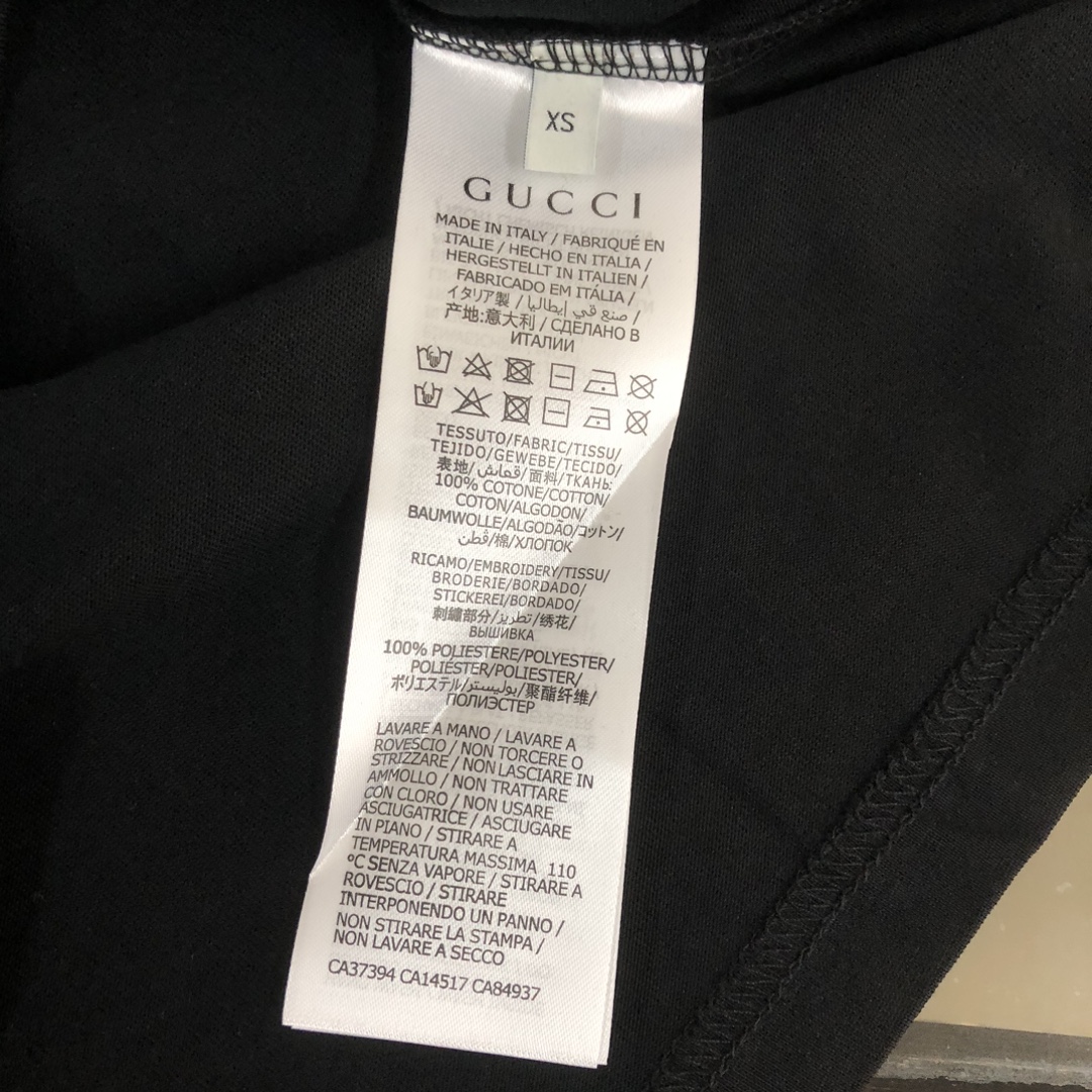 目を惹くカラー 2024 グッチ 新作 半袖Tシャツ スーパーコピー