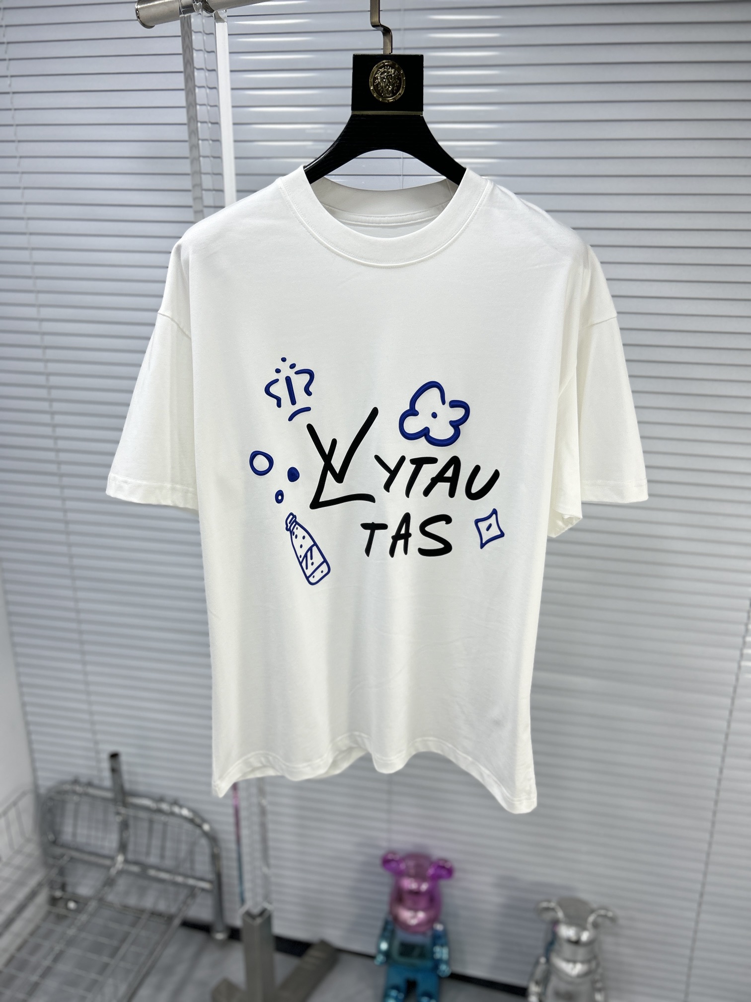 高品質♪♪♪ 2024 ルイヴィトン 新作 半袖Tシャツ コピー
