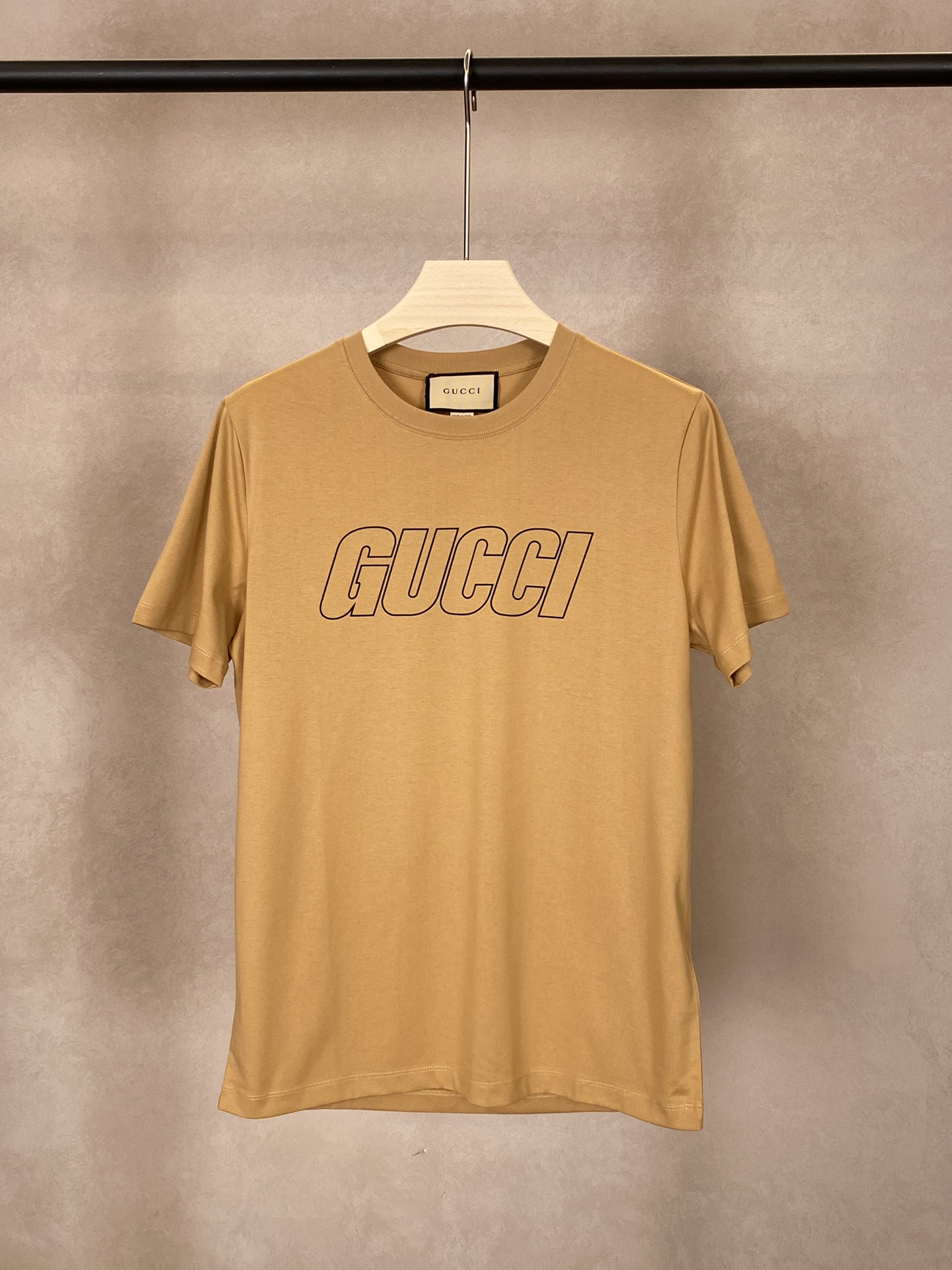 ★日本!!人気！2024 グッチ 新作 半袖Tシャツ 偽物 2色