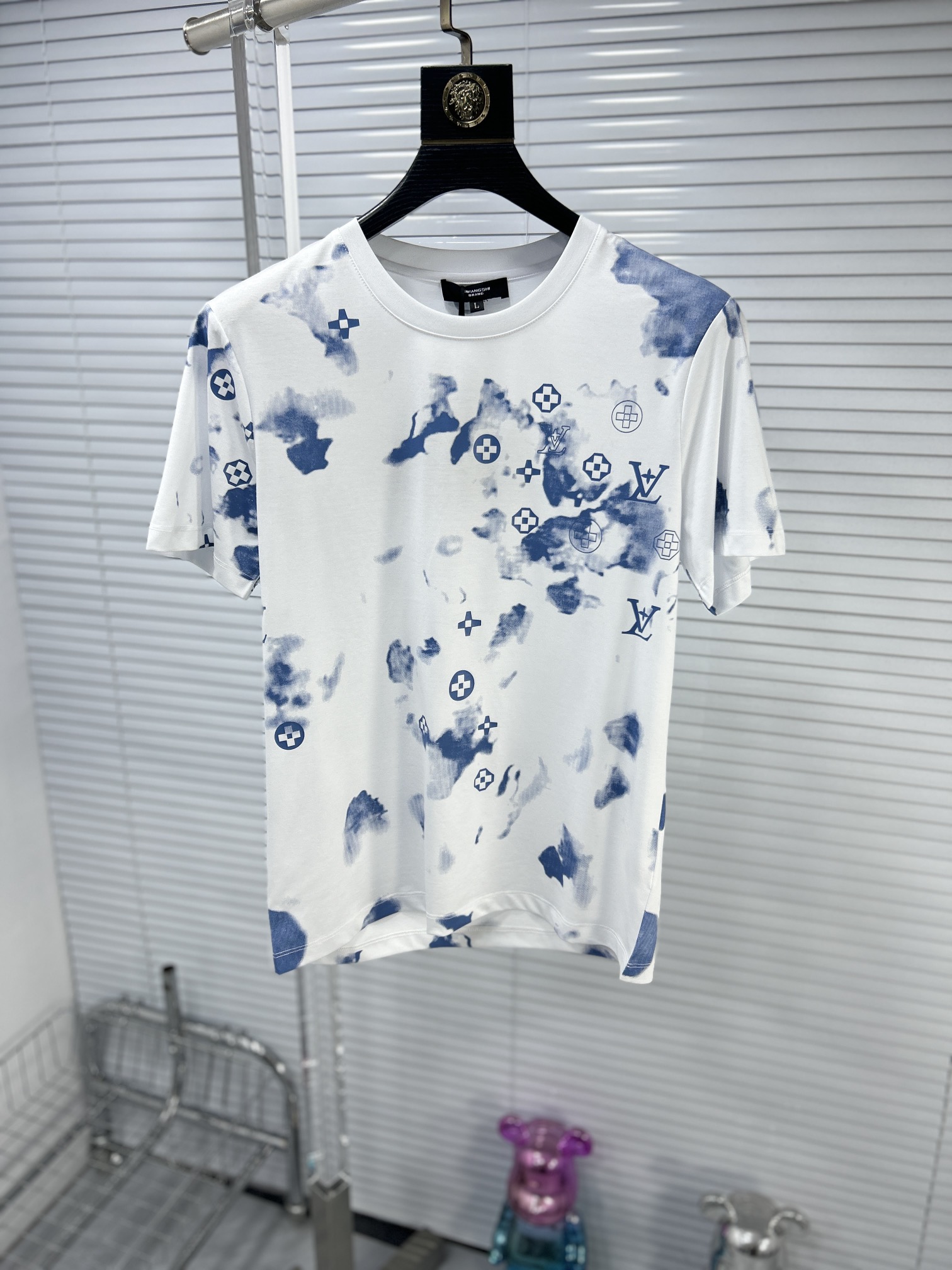 超希少！2024 ルイヴィトン 新作 半袖Tシャツ コピー