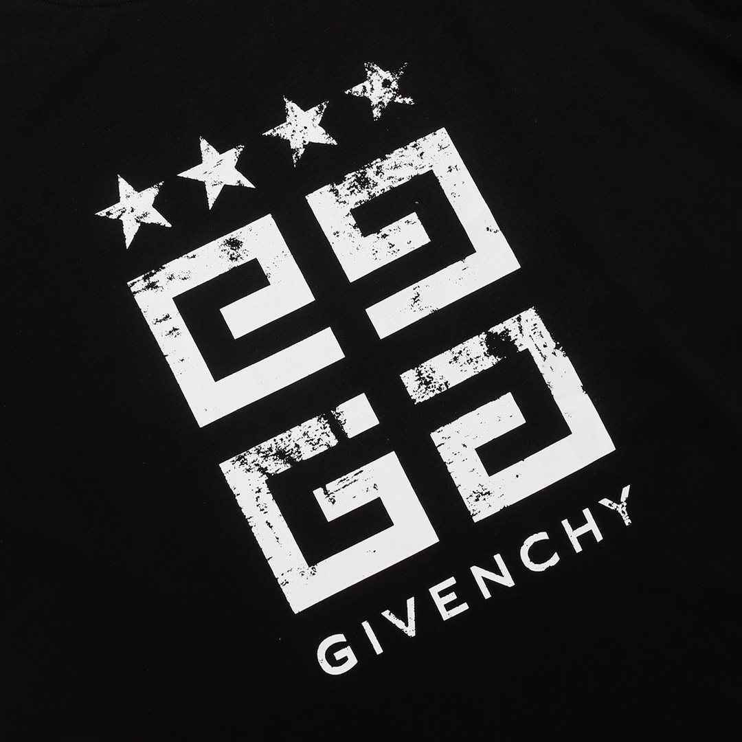 入手困難！2024 ジバンシー 新作 半袖Tシャツ コピー