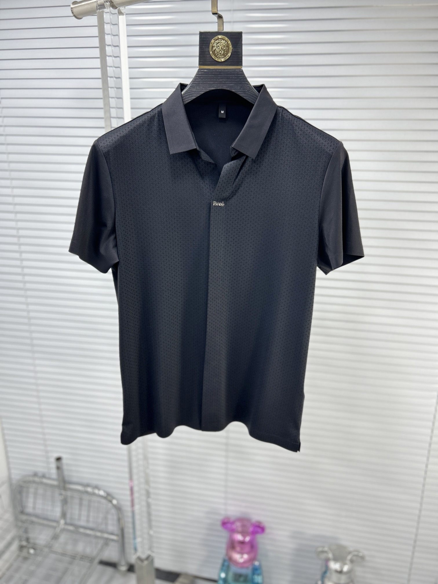 激安価格！2024 プラダ 新作 半袖Tシャツ コピー