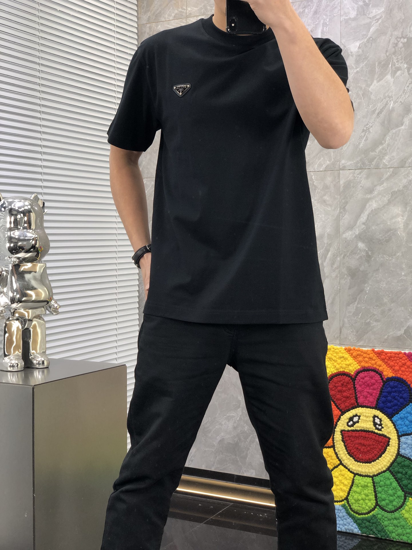 ☆超人気☆ 2024 プラダ 新作 半袖Tシャツ 偽物