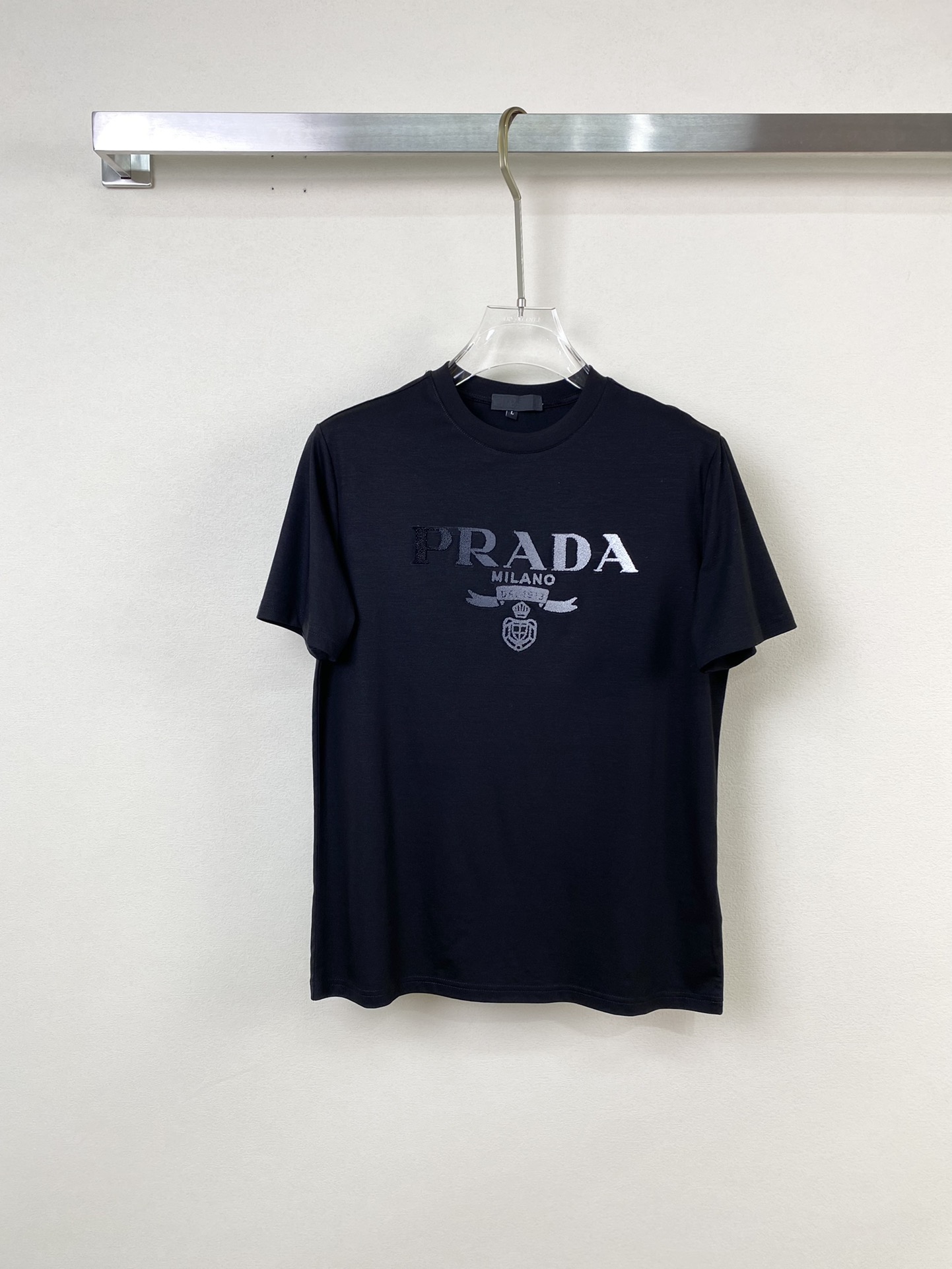 超希少！2024 プラダ 新作 半袖Tシャツ 偽物 3色