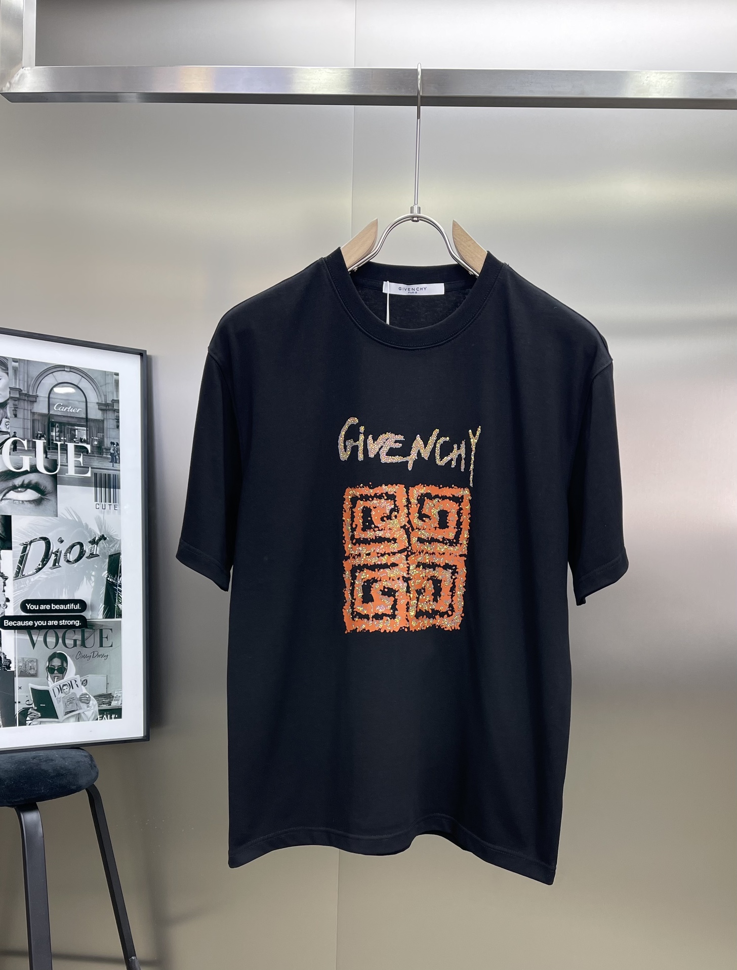 激安価格！2024 ジバンシー 新作 半袖Tシャツ スーパーコピー