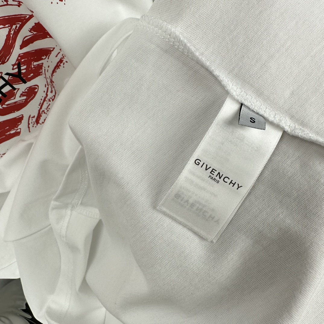 人気No1★ 2024 ジバンシー 新作 半袖Tシャツ スーパーコピー
