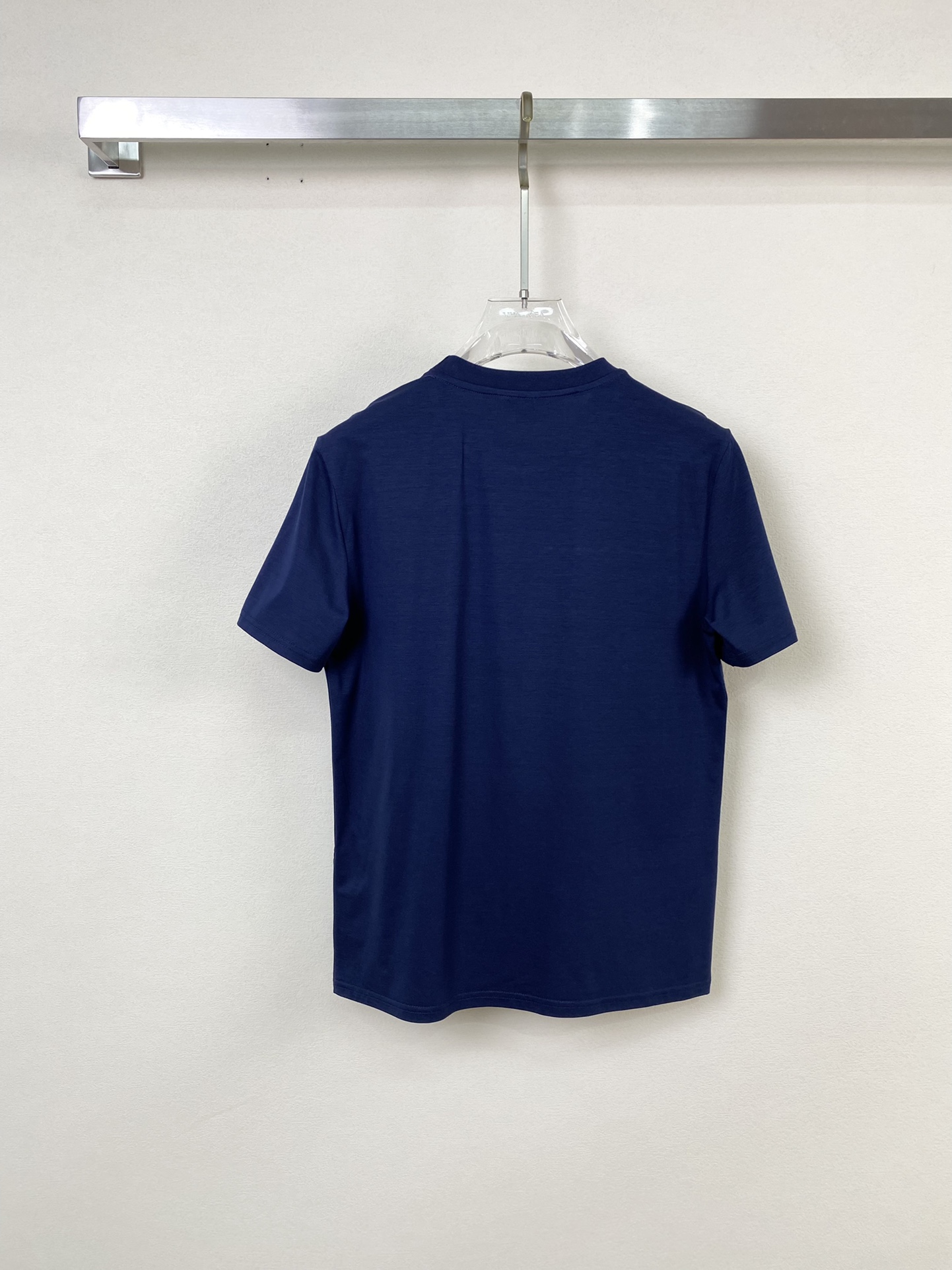 争奪戦 2024 ジバンシー 新作 半袖Tシャツ スーパーコピー 4色