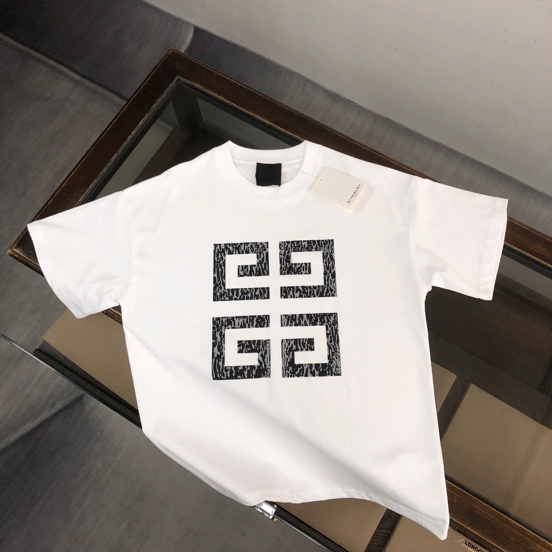 送料込 2024 ジバンシー 新作 半袖Tシャツ コピー