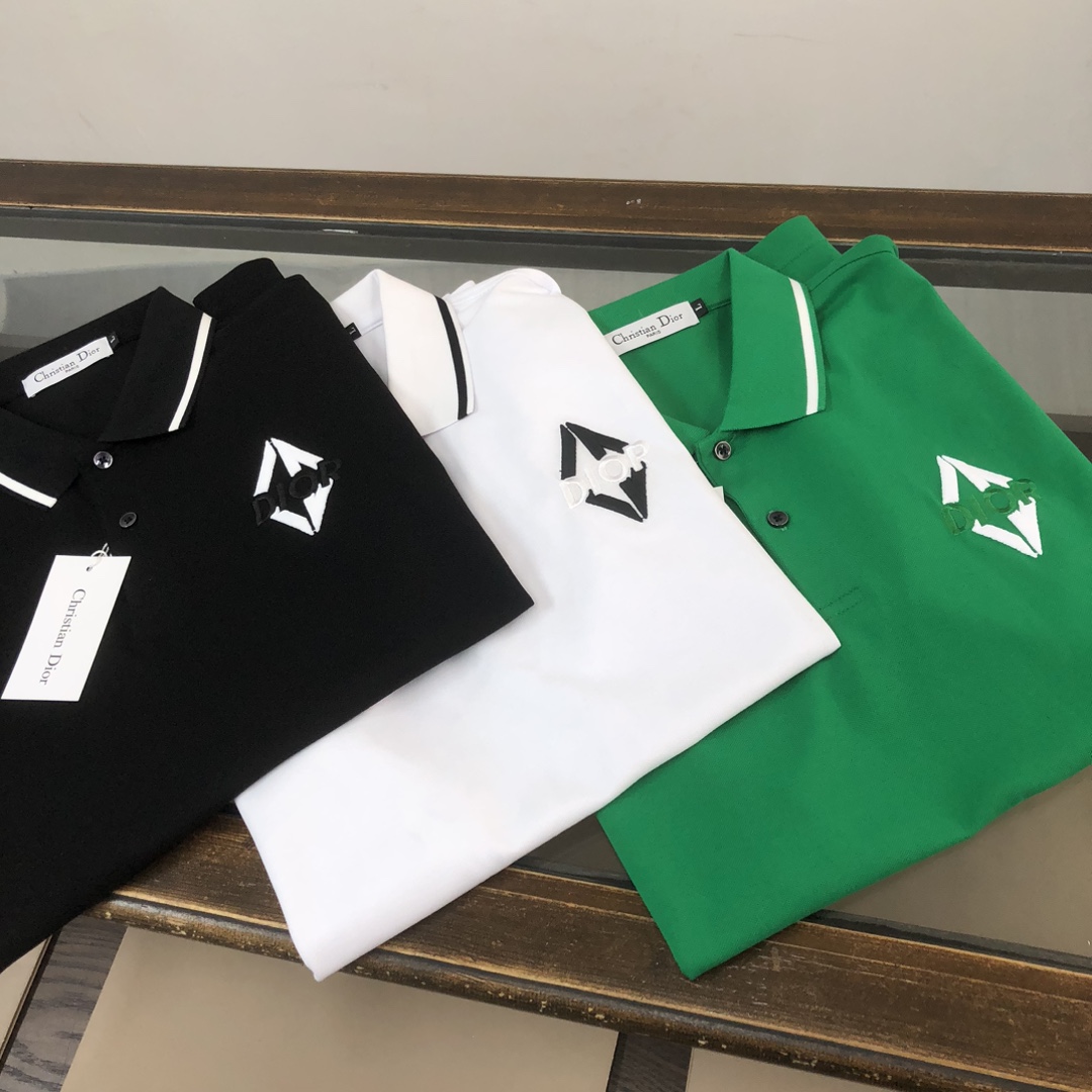 争奪戦 2024 ディオール 新作 半袖Tシャツ スーパーコピー