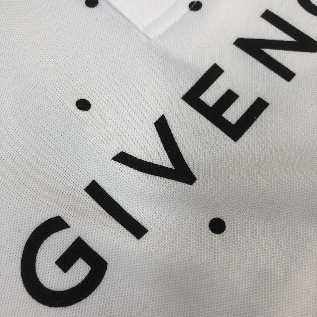 ☆超人気☆ 2024 ジバンシー 新作 半袖Tシャツ 偽物