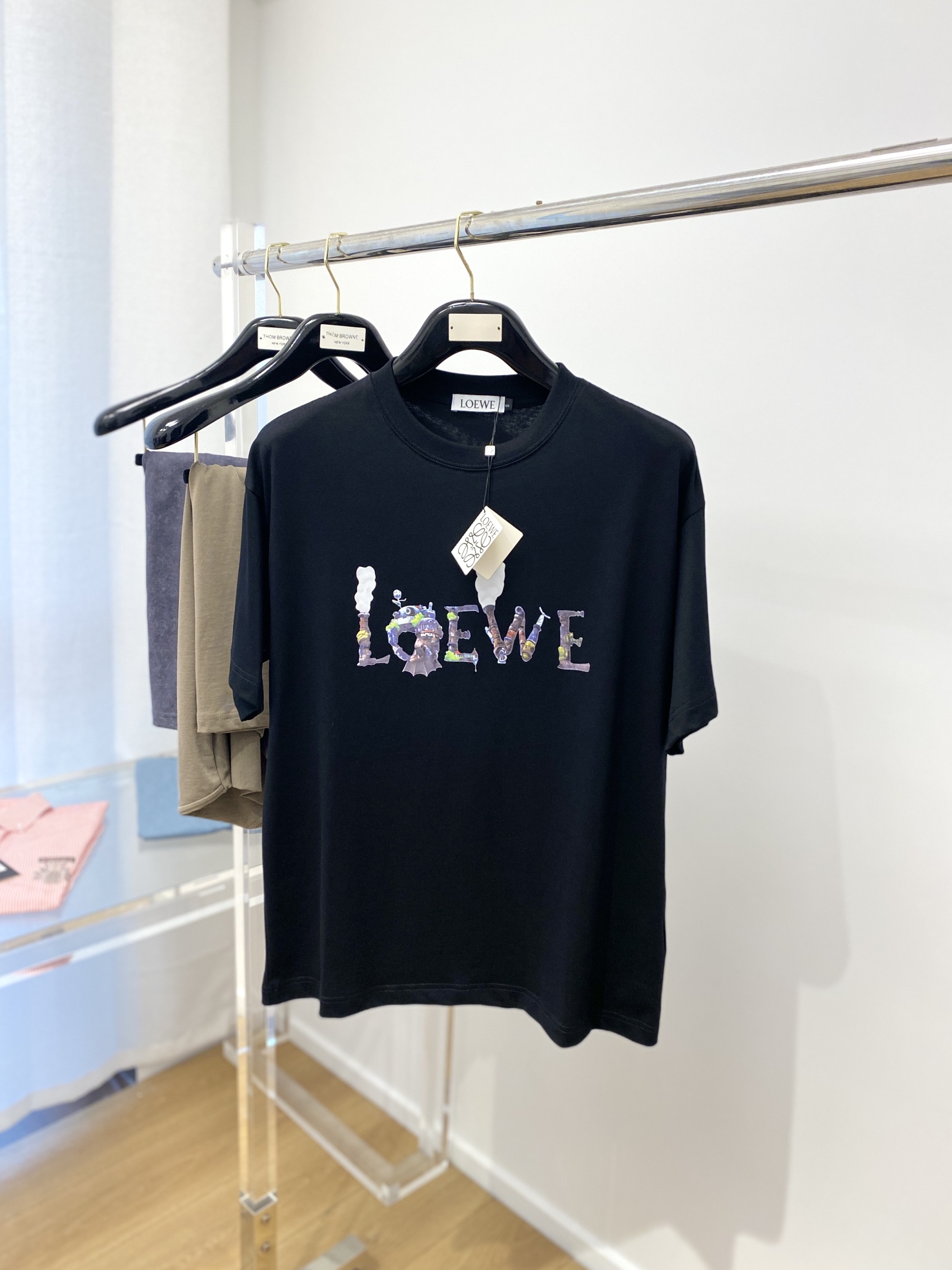 使い勝手良し 2024 ロエベ 新作 半袖Tシャツ スーパーコピー