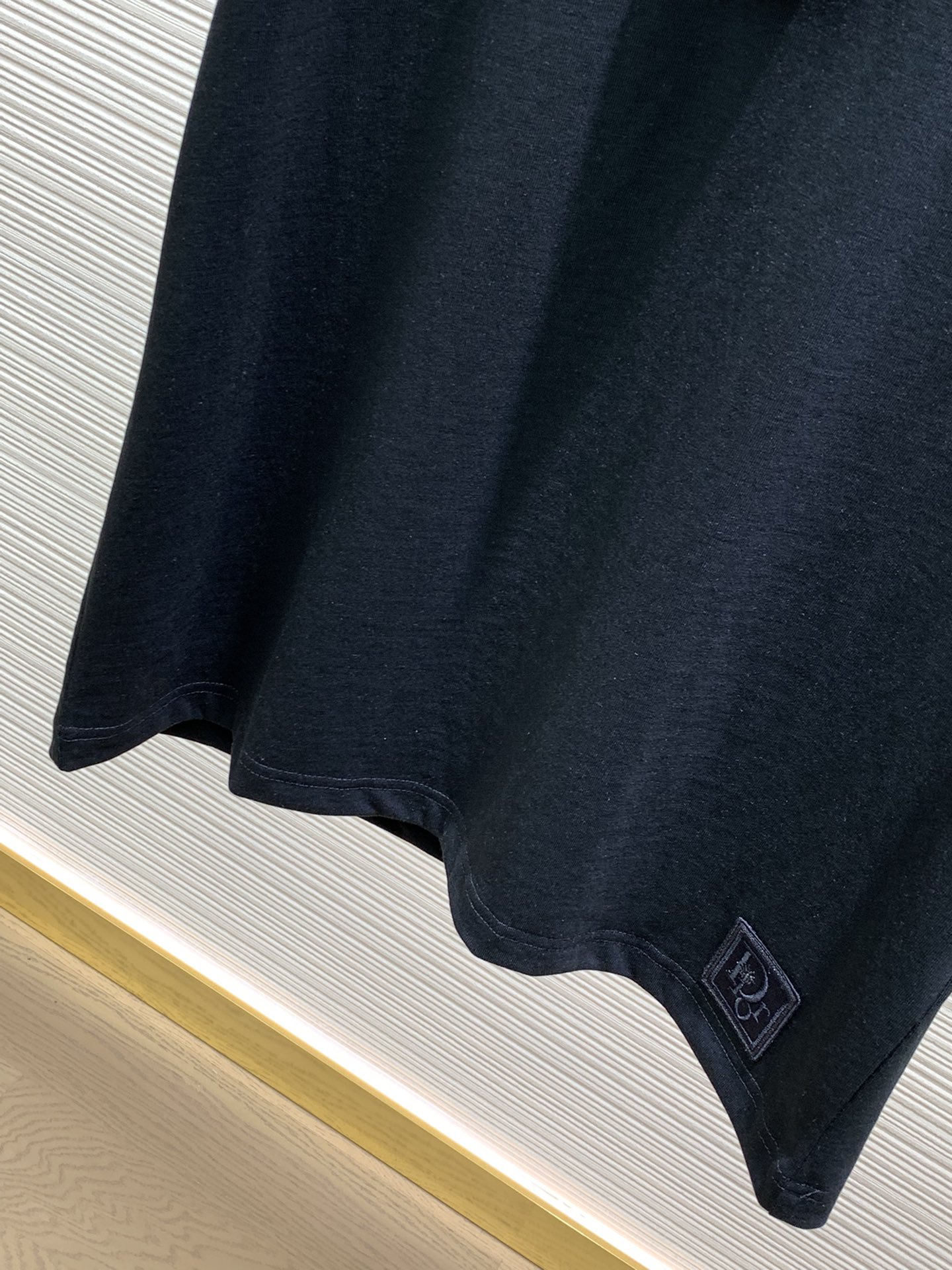 絶対欲しい！2024 ディオール 新作 半袖Tシャツ スーパーコピー