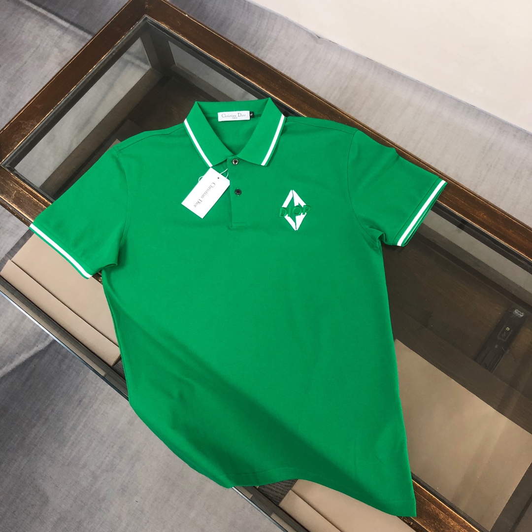 争奪戦 2024 ディオール 新作 半袖Tシャツ スーパーコピー