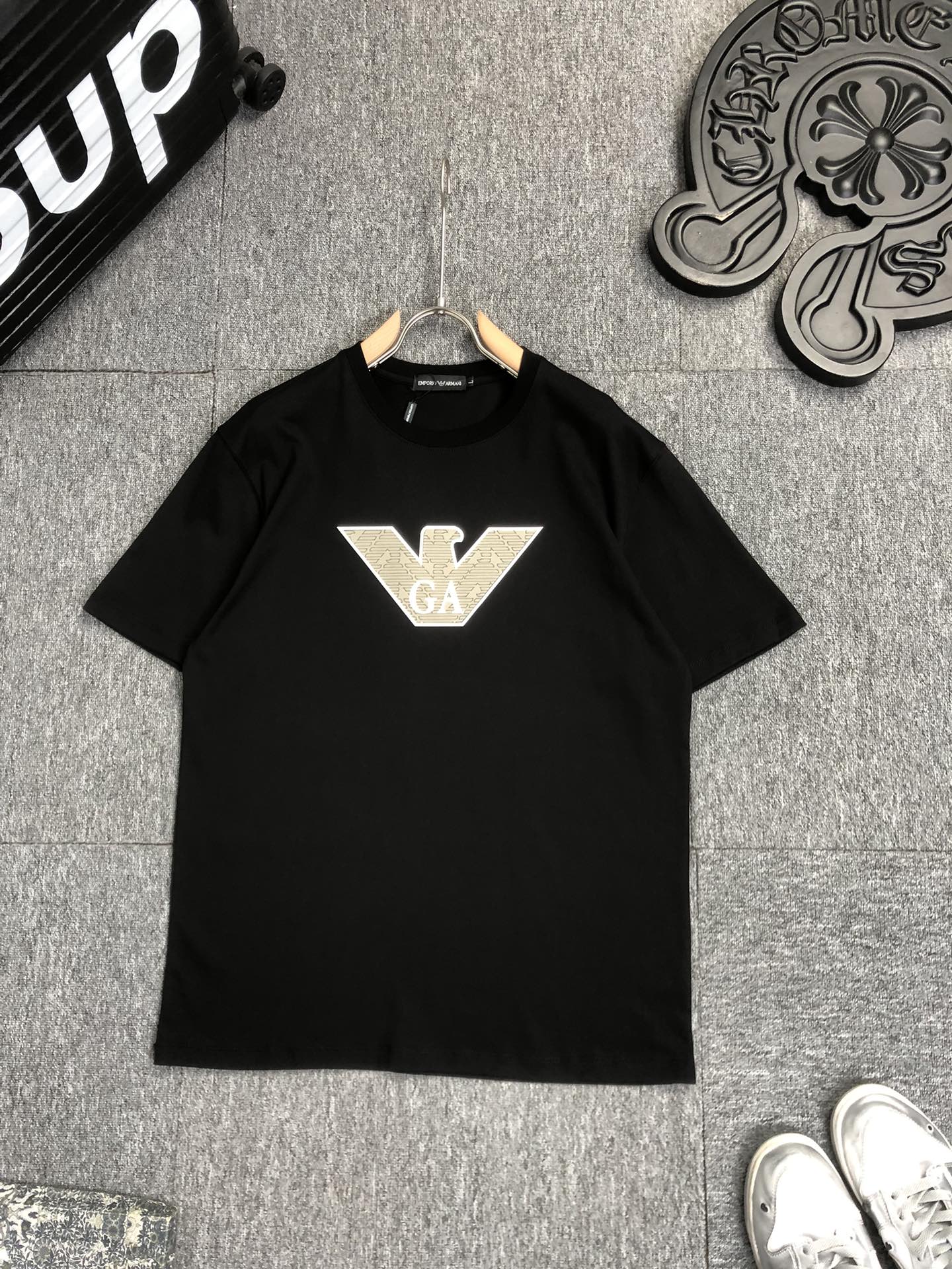 完売必至 2024 ジョルジオアルマーニ 新作 半袖Tシャツ スーパーコピー 3色