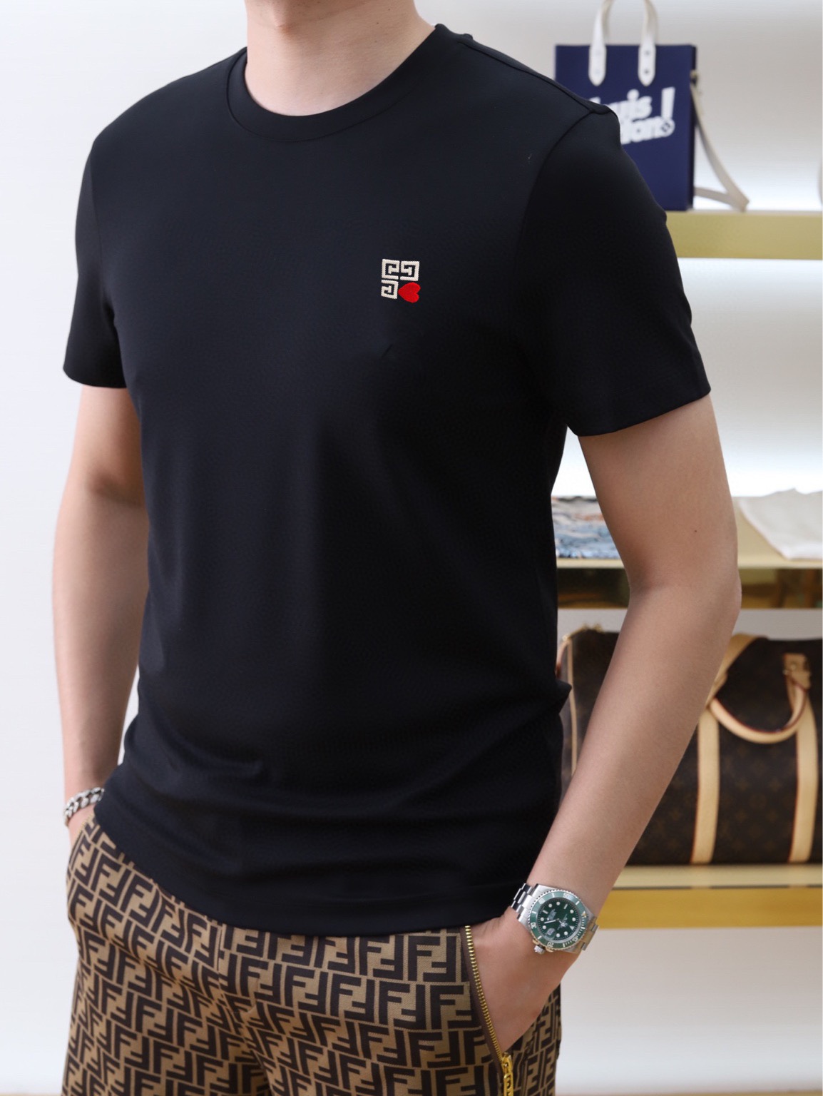 高品質 2024 ロエベ 新作 半袖Tシャツ コピー 2色