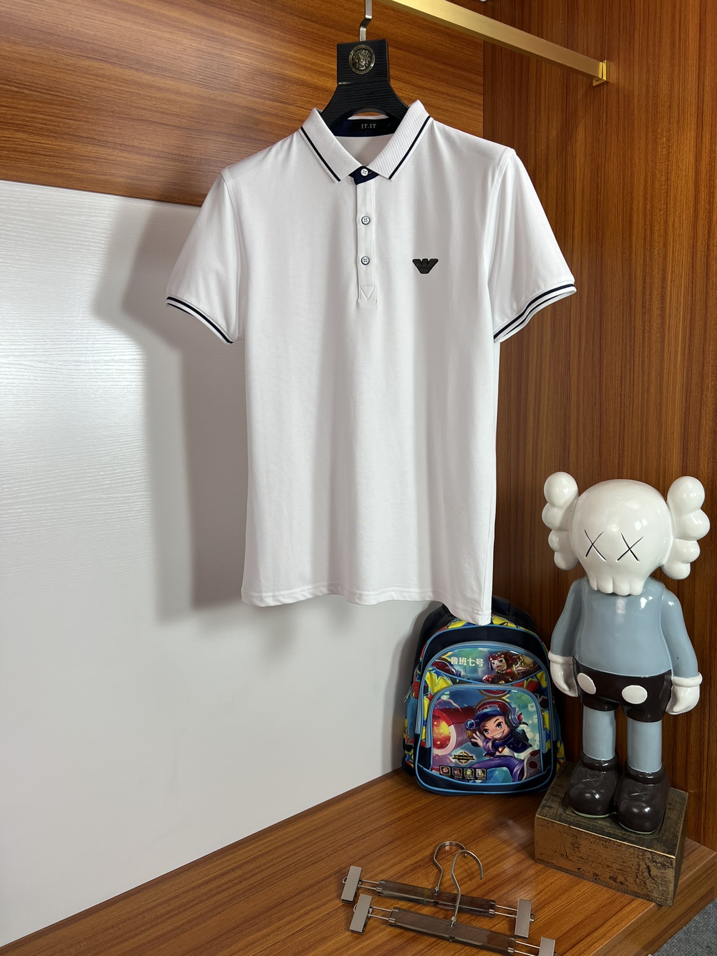 一目惚れ♪ 2024 ジョルジオアルマーニ 新作 半袖Tシャツ スーパーコピー