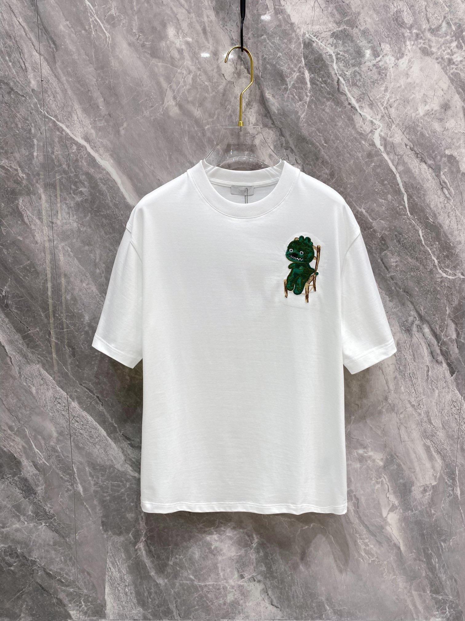 最安値挑戦 2024 ディオール 新作 半袖Tシャツ コピー