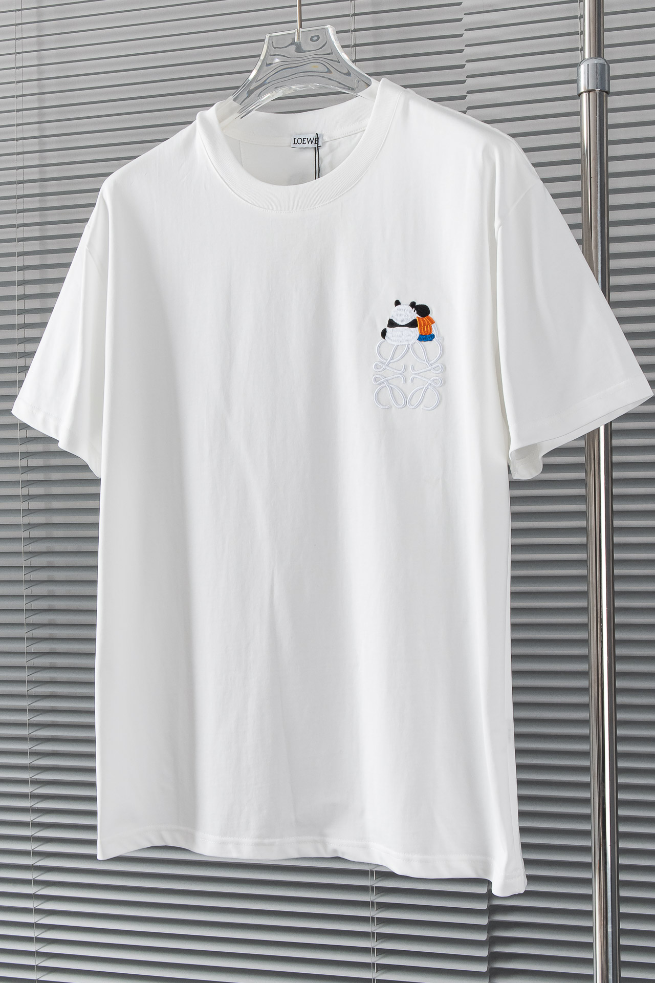 肌触り最高な 2024 ロエベ 新作 半袖Tシャツ スーパーコピー