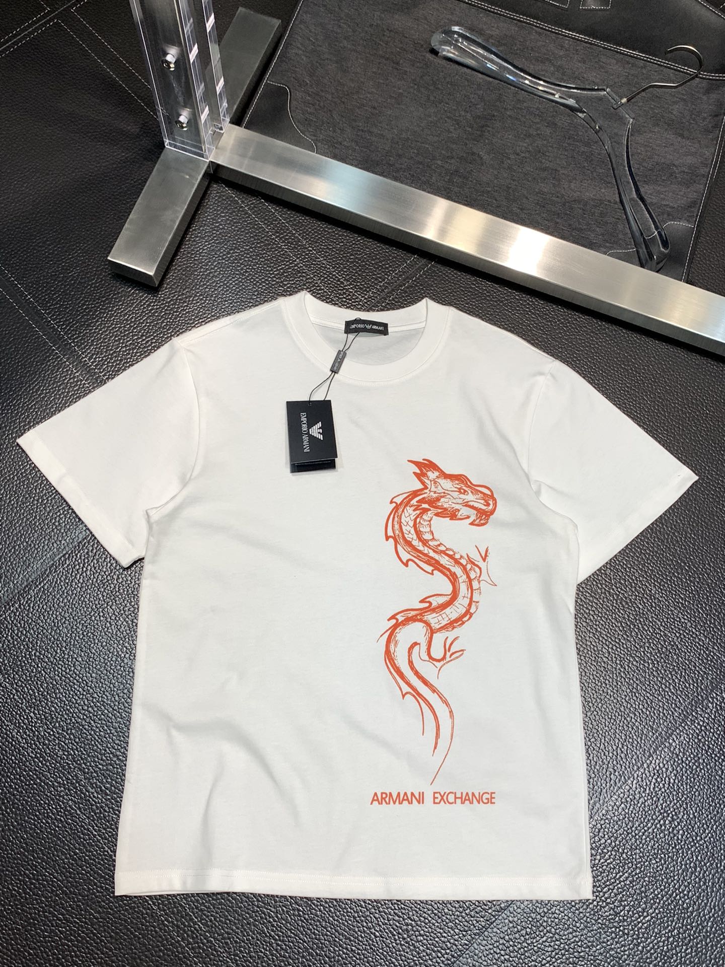 【使い勝手抜群】2024 ジョルジオアルマーニ 新作 半袖Tシャツ コピー 3色