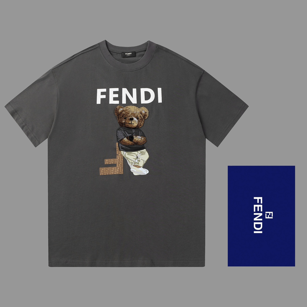 希少♪限定 2024 フェンディ 新作 半袖Tシャツ コピー