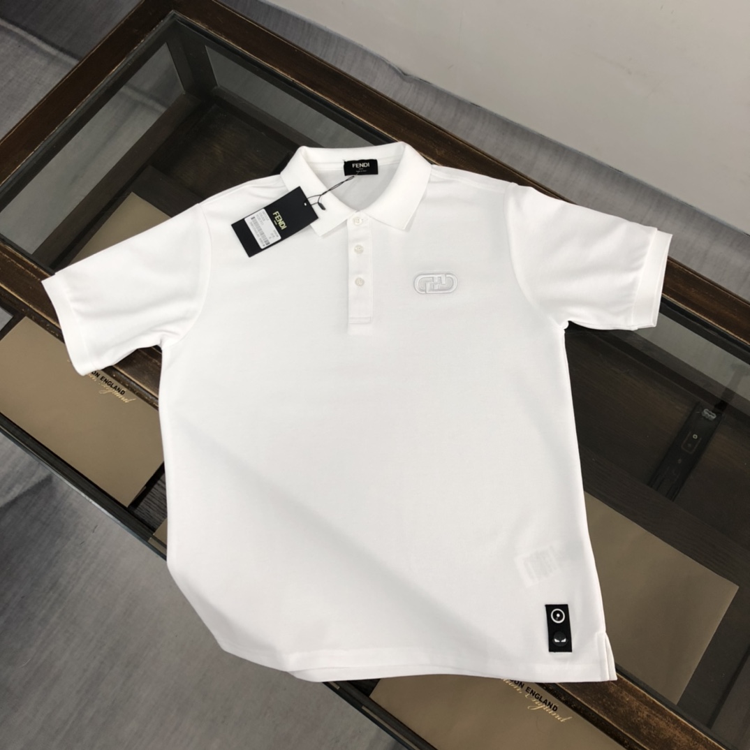 人気No1★ 2024 フェンディ 新作 半袖Tシャツ スーパーコピー